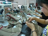 EU initiates expiry review on footwear with leather uppers from Vietnam and China