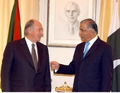 EU helping Pakistan in improving health & education facilities