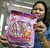 Chinese candy enters India amid ban