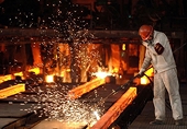 China continues to bear the flood in steel imports