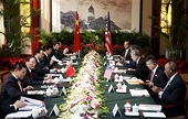 China - US trade dispute hurts both sides