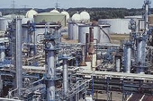 Gulf giants fear plastics trade war over tariffs