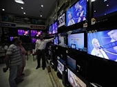 US, EU, Japan pile pressure to remove local content clause