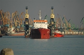 Southern Africa: Thick Borders, Thin Trade