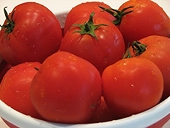 U.S. groups fear big price hikes, trade war over Mexican tomatoes