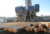 U.S. steel pipe makers defend energy business with trade case