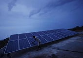 India hits U.S., China with solar imports anti-dumping duties
