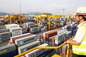 S. Korea exports hit record high in 2014