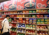 China adjusts personal imports tariffs to spur consumption