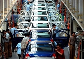 Mexico auto output, exports rise in June, steel a worry
