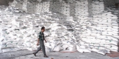 In First Trade War Shot, Mexico Cancels Sugar Export Permits To U.S.