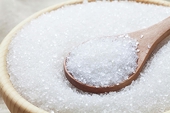 China slaps hefty import duties on sugar in victory for domestic industry