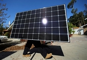 U.S. may put emergency tariffs on solar imports