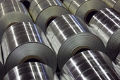 U.S. Slaps Duties on China Aluminum Foil as Xi Ally Arrives
