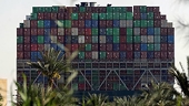 Suez blockage prompts shippers to call US Navy over piracy threat