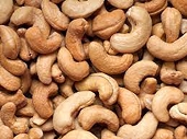 More Japanese consumers prefer Vietnamese cashew nuts