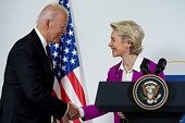 EU and US lift several tariffs