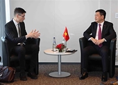 Vietnam eyes to develop “made-by-Vietnam” sporting goods for export: Minister