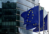 EU and US call a truce, postpone steel tariff showdown until after elections