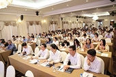 Customs agency, businesses attend dialogue to resolve export-import bottlenecks