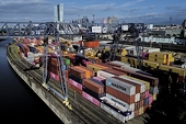 The US and EU are in a showdown over trade. What does Trump want and what can Europe offer?