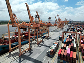 Vietnam’s trade surge defies global headwinds
